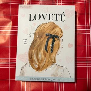 Loveté Black Swan Hair Accessory